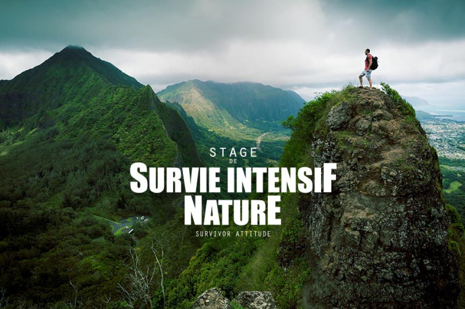 Stage bushcraft surivor attitude